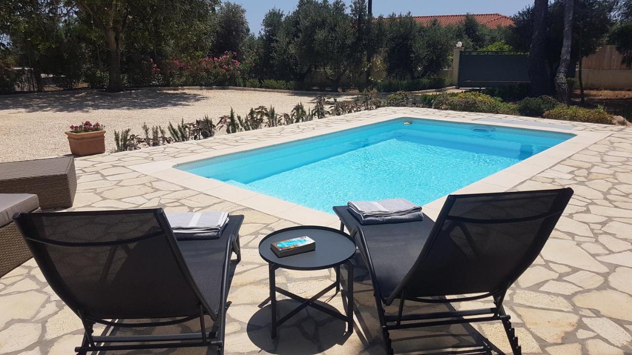 Ponderosa Villa Lixouri Bagian luar foto