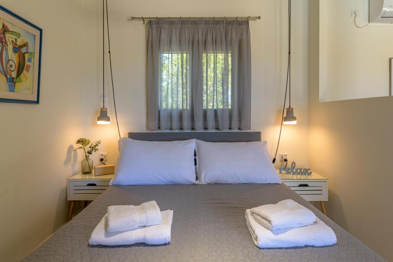 Ponderosa Villa Lixouri Bagian luar foto